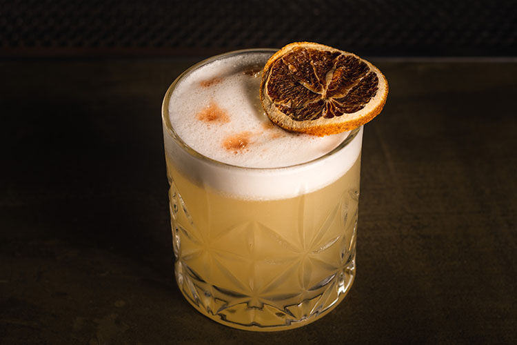 Whiskey sour ecept cocktail