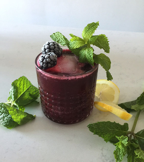 bourbon-blackberry-smash-cocktail-recept-